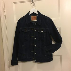 Levis Jean Jacket - Size M